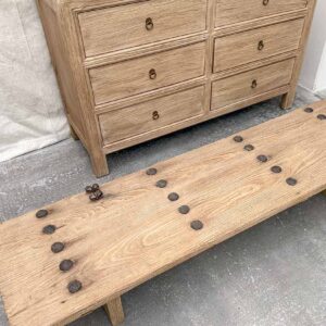 Alternative view of Eleganter Couchtisch aus Massivholz