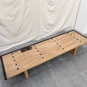 Alternative view of Eleganter Couchtisch aus Massivholz